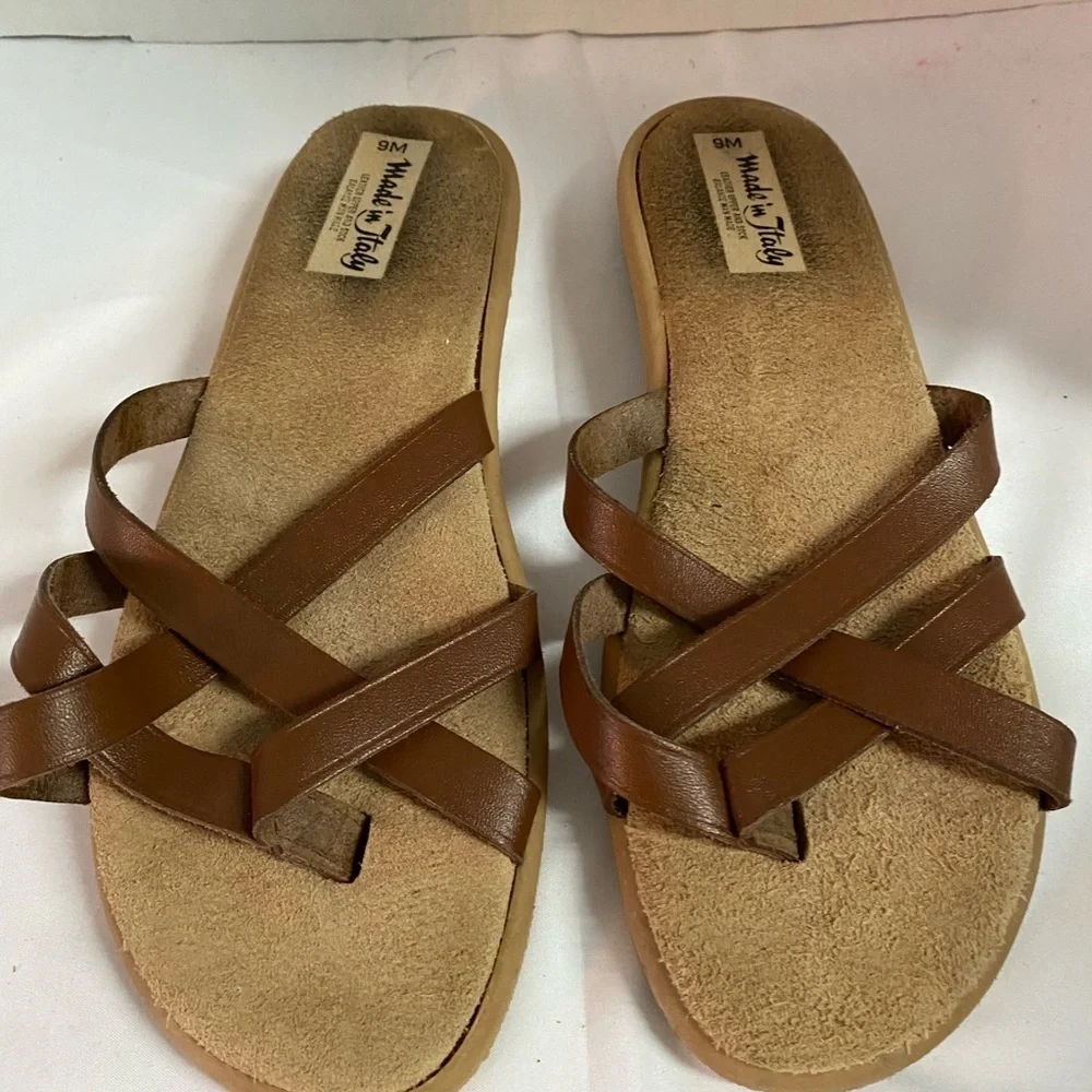 Made in Italy Sandals Size 9 M (FH)